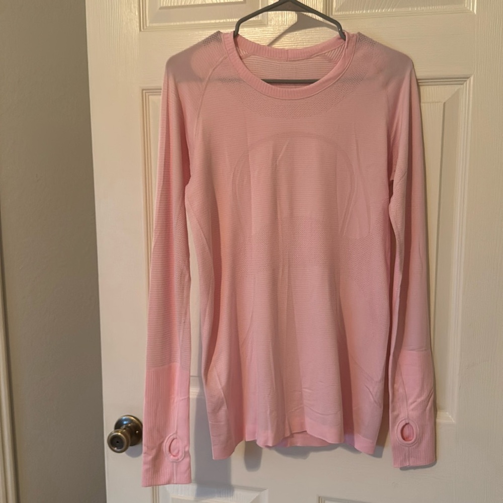 lululemon baby pink swiftly tech long sleeve